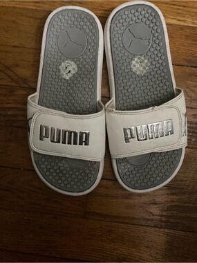 Puma White and Gray Slide Sandals with Embossed Logo